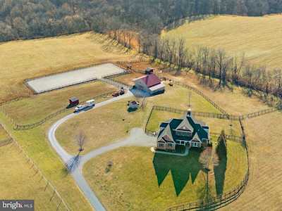 9221 Albaugh Rd New Windsor, MD 21776