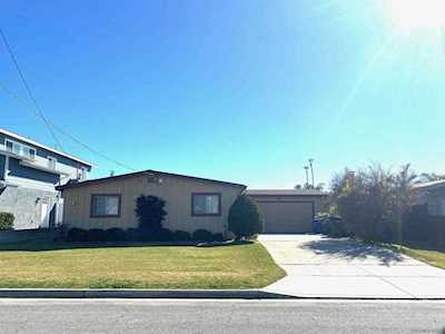 1011 San Andrade Dr. Encinitas, CA 92024