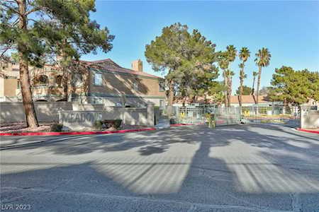 220 Mission Newport Ln #206 Las Vegas, NV 89107