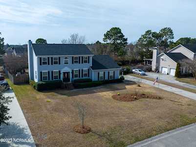 1217 Williamsburg Court Wilmington, NC 28411