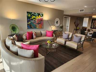 7225 Pelican Bay Blvd #202 Naples, FL 34108