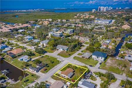 27604 Imperial Shores Blvd Bonita Springs, FL 34134