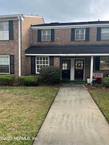 4358 Timuquana RD Jacksonville, FL 32210