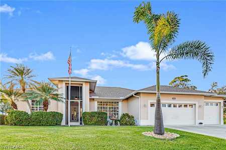 15121 Sam Snead Ln North Fort Myers, FL 33917