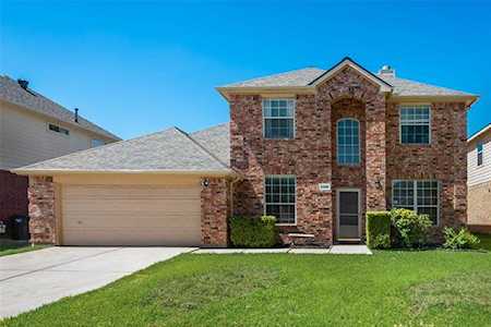 5304 Rush Creek Court Fort Worth, TX 76244