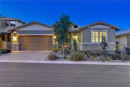 10482 Dove Meadow Way Las Vegas, NV 89135