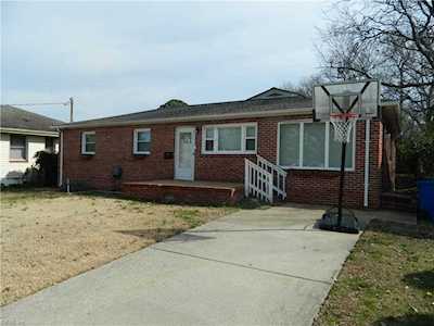 946 South Ave Newport News, VA 23605