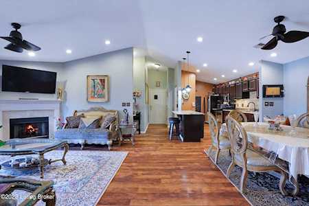 10400 Southern Meadows Dr #203 Louisville, KY 40241