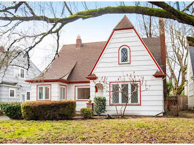 1943 SE 21st AVE Portland, OR 97214