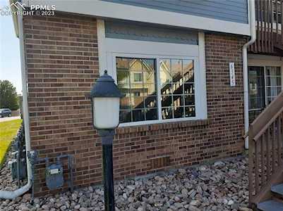6345 Village Lane Colorado Springs, CO 80918