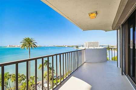 80 Rogers St #4A Clearwater, FL 33756