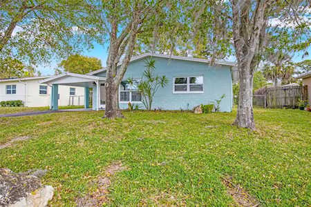 6706 Manor Beach Rd New Port Richey, FL 34652