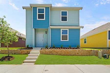 5640 Topwater Trail Fort Worth, TX 76119