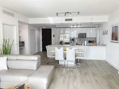 999 SW 1st Ave #1605 Miami, FL 33130
