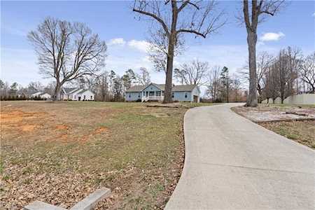1181 Old Mill Ford Trail Asheboro, NC 27205
