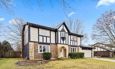 128 Split Oak Rd Naperville, IL 60565