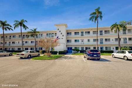 8080 112th St #105 Seminole, FL 33772