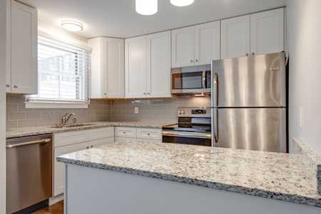 613 Hillsboro Rd #B18 Franklin, TN 37064
