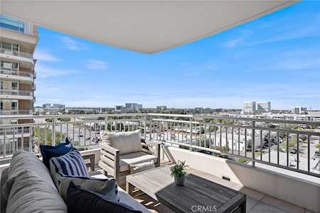 3107 Scholarship Irvine, CA 92612