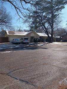 803 Crest Oak Court Arlington, TX 76012