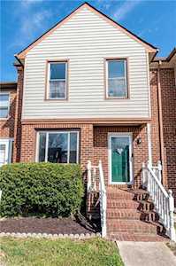 2431 Meadows Landing Chesapeake, VA 23321