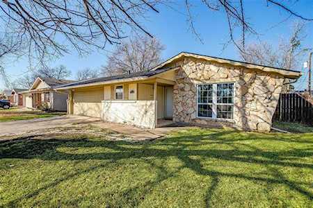 2935 Windmill Lane Farmers Branch, TX 75234