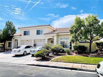 8017 Lisa Dawn Ave Las Vegas, NV 89147