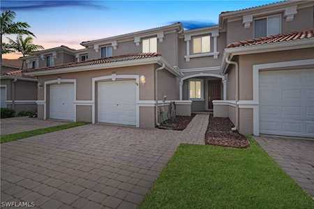 9997 Chiana Circle Fort Myers, FL 33905
