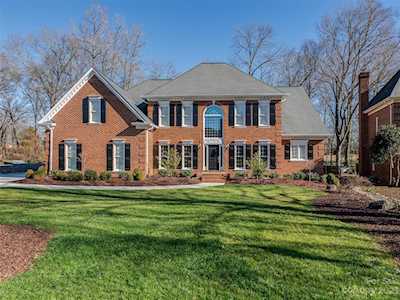 11303 Pine Valley Club Dr Charlotte, NC 28277