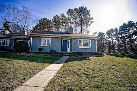 8306 Rust Wood Place Charlotte, NC 28227