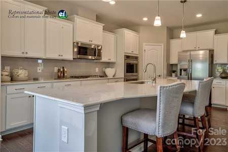 15625 Aviary Orchard Way Charlotte, NC 28278