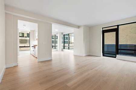 1 Avery St #10B Boston, MA 02111