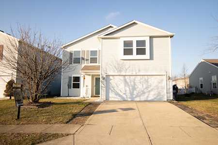 102 Declaration Dr Greenwood, IN 46143