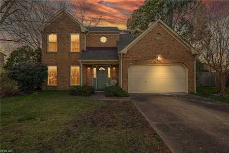 1869 Pepperell Dr Virginia Beach, VA 23464