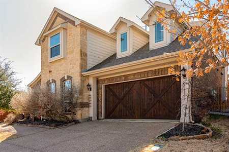 2607 Gateway Court Euless, TX 76039