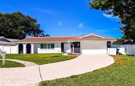 11390 Regal Ln Largo, FL 33774