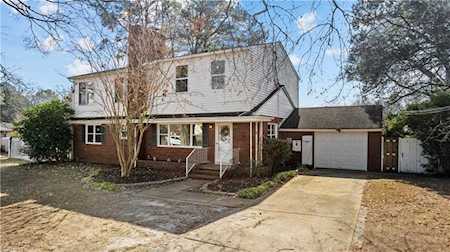 5113 Providence Rd Virginia Beach, VA 23464