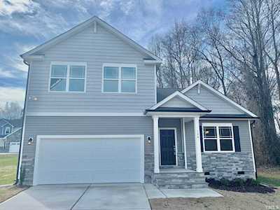 106 Two Daughters Stream Smithfield, NC 27577