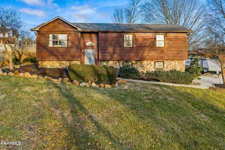 330 N Knob Creek Rd Seymour, TN 37865
