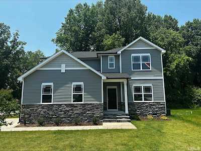 101 Two Daughters Stream Smithfield, NC 27577