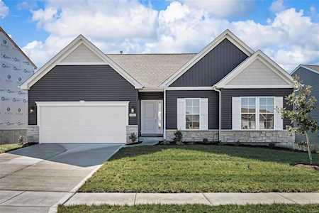2002 Wyndgate Meadows Dr Lake St Louis, MO 63367
