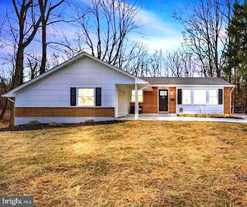 622 Surrey Rd Sewell, NJ 08080
