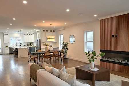 28 Chester Ave Medford, MA 02155