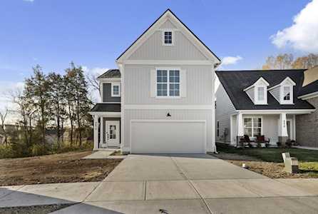 8674 Lawson Drive Antioch, TN 37013