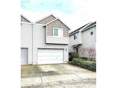 7909 NE 24th CT Vancouver, WA 98665