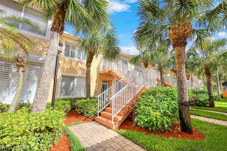 2365 Bayou Ln #4 Naples, FL 34112