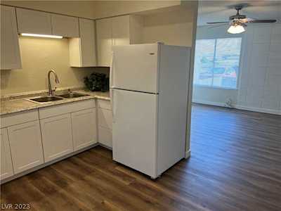 267 E Van Wagenen St Henderson, NV 89015