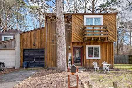 1 Lydney Circle Chesapeake, VA 23320