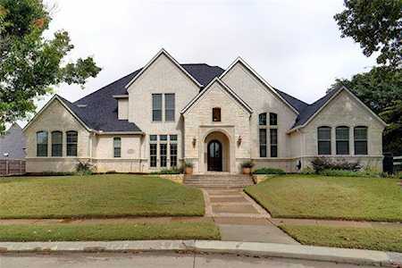 300 Chestnut Bend Colleyville, TX 76034