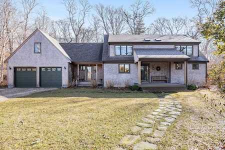 5 Mast Rd Falmouth, MA 02543